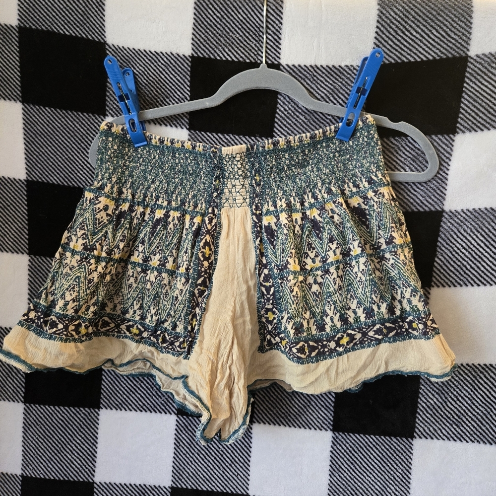 Free People Blue and Cream Patterned Women Shorts